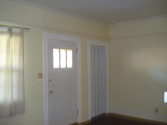 3rd image of 333 S Monte Vista Ave