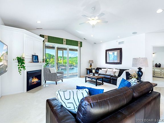 4th image of 748 Pershing Dr Unit 4A