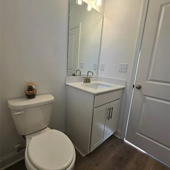 6009 Haviland Aly — Photo 10