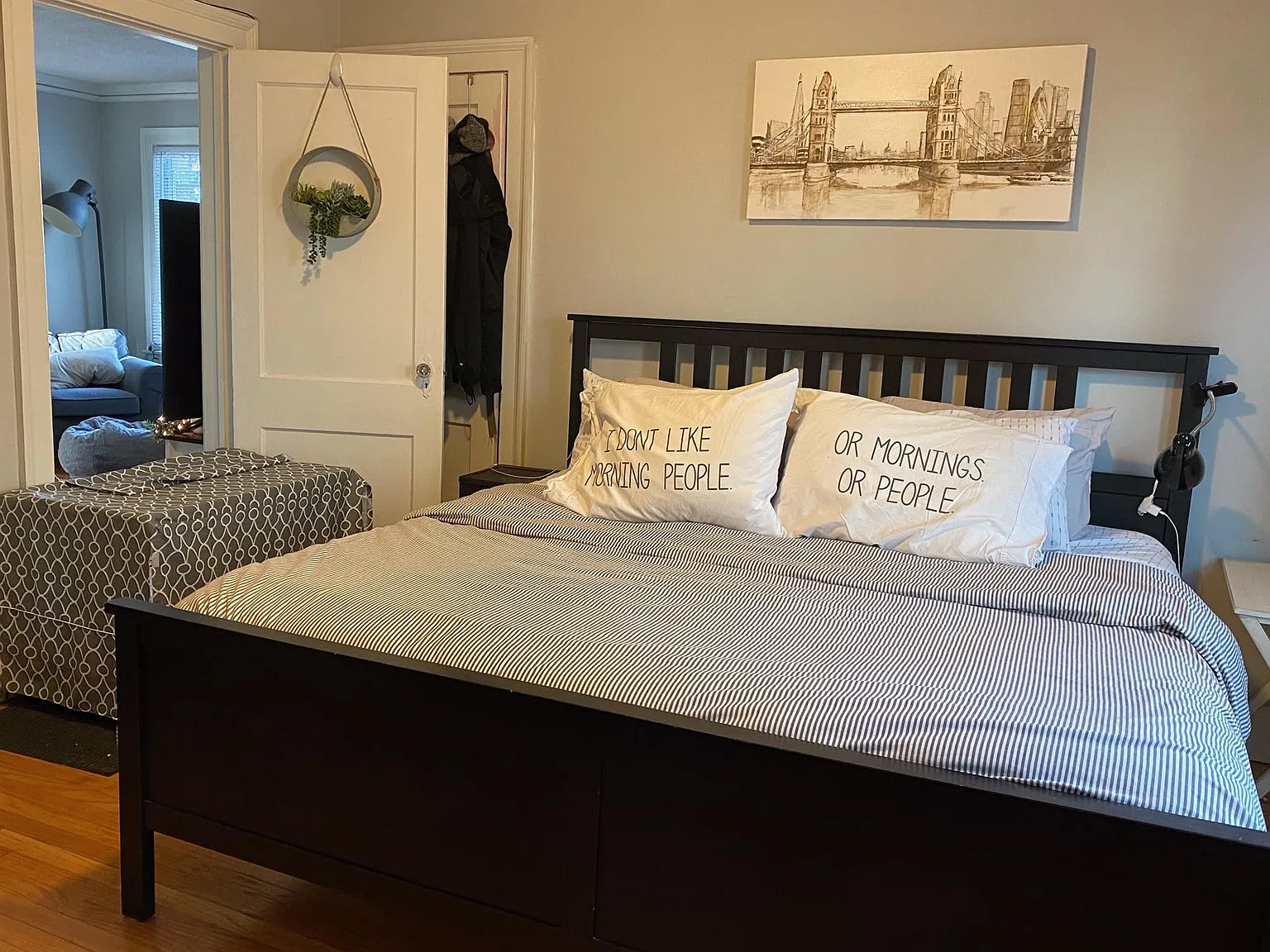 2 bed, 1200 sqft, $1,975 — Photo 4