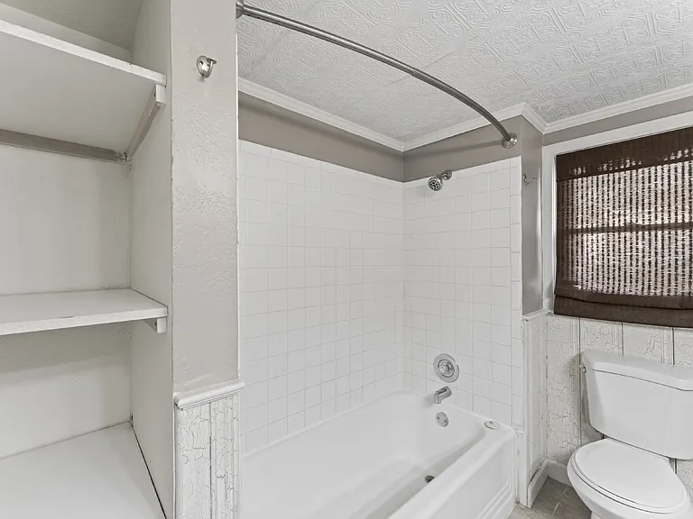 9436 Haskins St — Photo 19