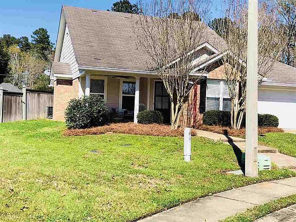 2nd image of 164 Basswood Cir