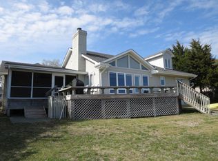 119 Sound View Dr N, Hampstead, NC 28443