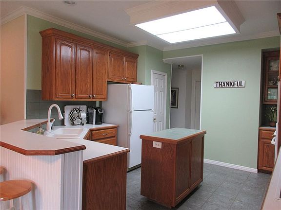 4th image of 308 Telluride Dr