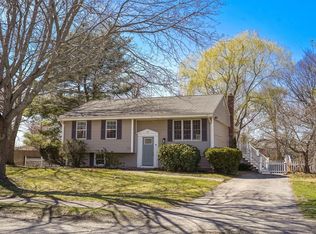 13 Harlow Rd, Marshfield, MA 02050