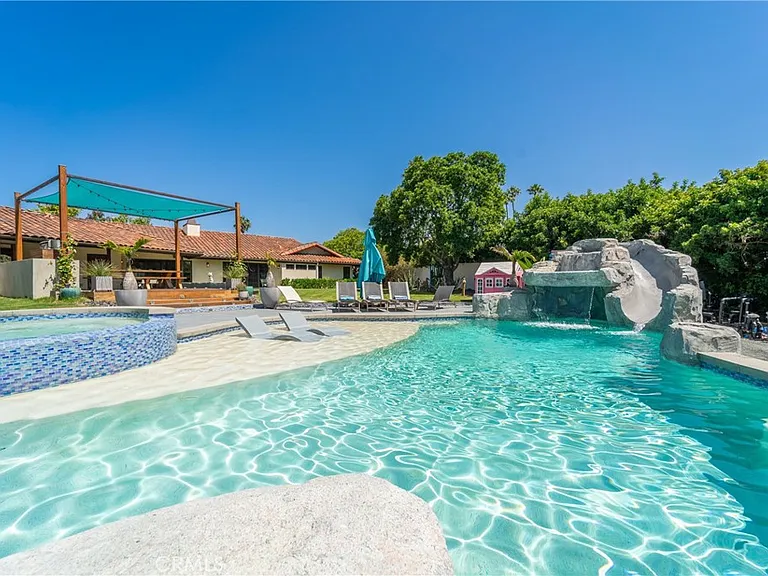 7337 La Soldadera — Photo 43