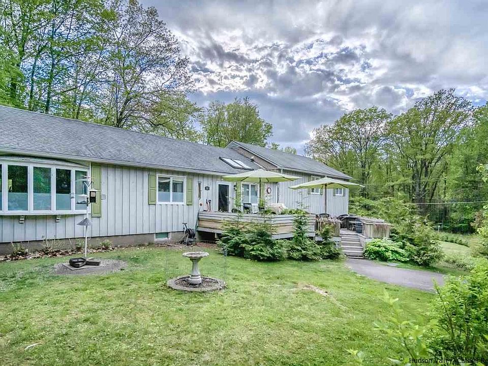 1st image of 14 Shawangunk Dr
