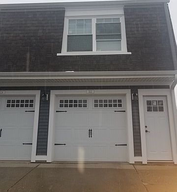 1st image of 322 Somerset Ln