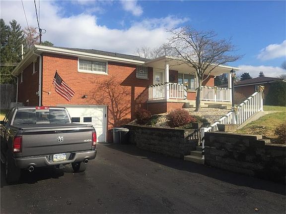 2nd image of 2418 Cypress Dr