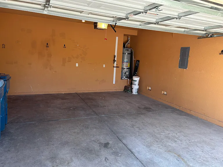 10296 Magnolia Tree Ave — Photo 28