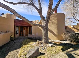 88 Comanche Rd #104, El Prado, NM 87529