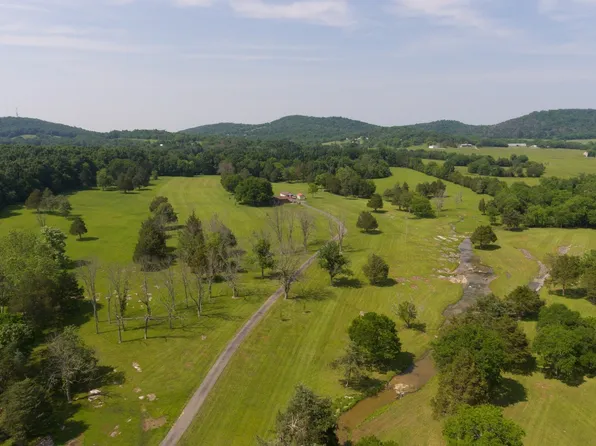 247 Edd Joyce Rd, Bell Buckle, TN 37020