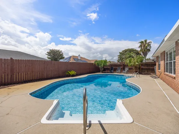 909 Catskill Ln, Perdido Key, FL 32507