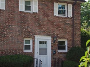 436 E Center St APT 6, Manchester, CT 06040