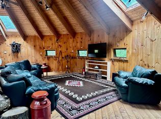 213 Smead Rd, Wardsboro, VT 05355