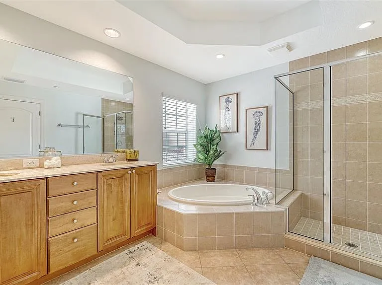 14041 Bellagio Way #316 — Photo 33