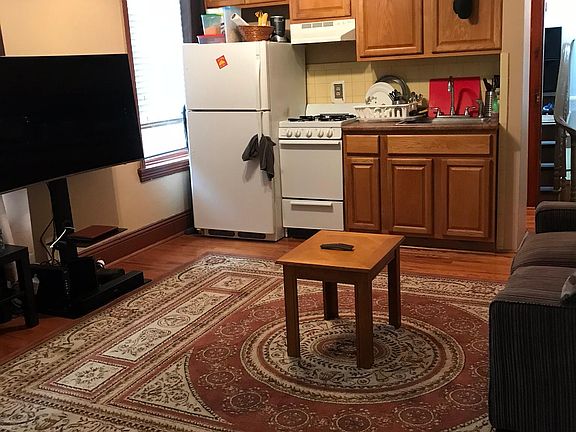 2nd image of 155 N 21st St #3