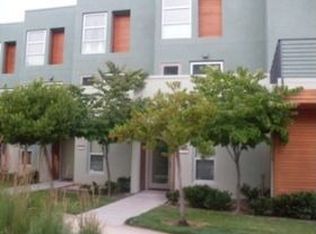 112 Glashaus Loop, Emeryville, CA 94608