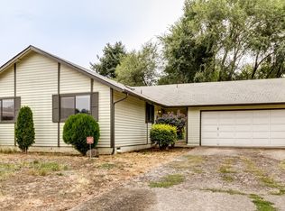 3945 N Clarey St, Eugene, OR 97402