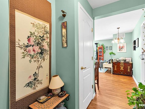3rd image of 241 Union St APT 302
