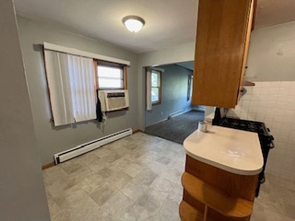 2nd image of 3820 42nd Ave S #4