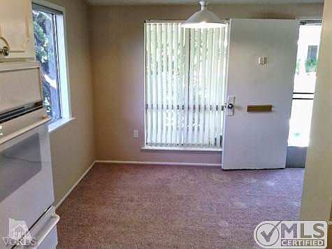 5th image of 19157 Ave Of The Oaks Unit B