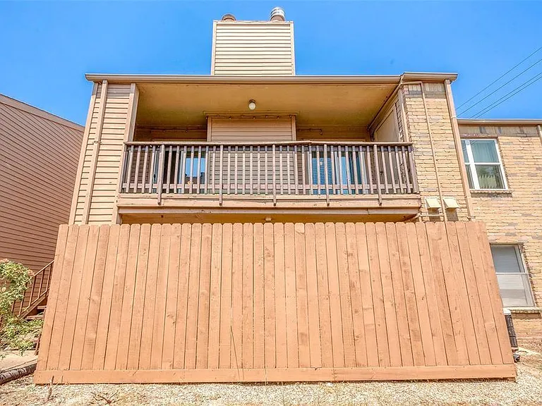 10555 Turtlewood Ct #1109 — Photo 4