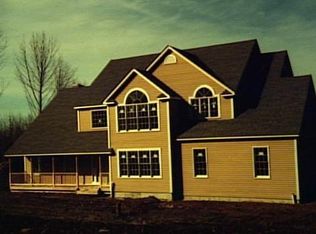 35 Far Horizon Dr, Newtown, CT 06482