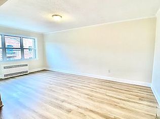 32-12 47th St UNIT 2, Astoria, NY 11103