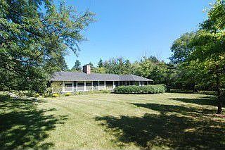 4th image of 420 Clavey Ln