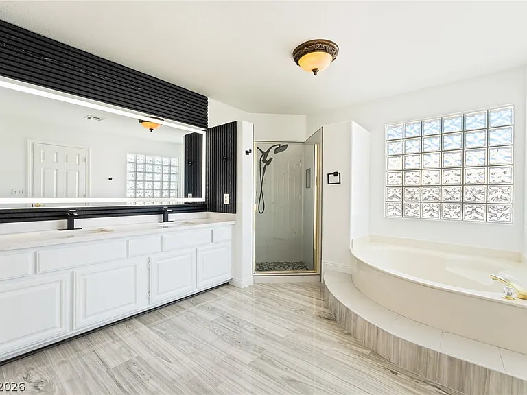 9417 Low Tide Ct — Photo 34
