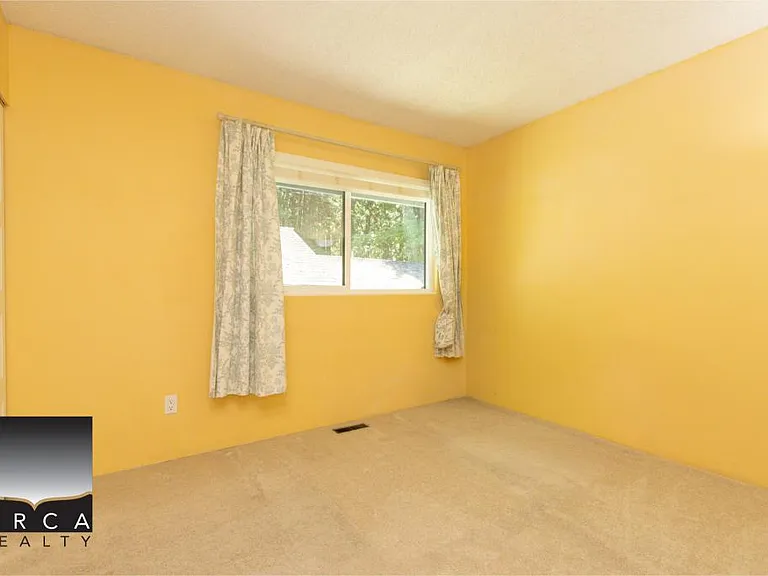 885 Frederick Rd — Photo 14