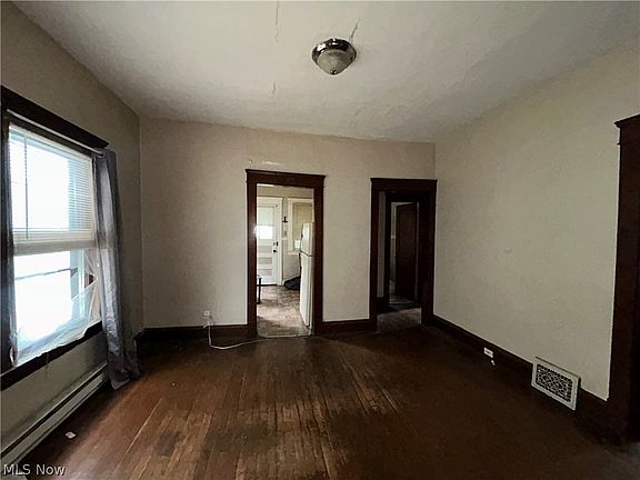 3rd image of 3885 W 20th St
