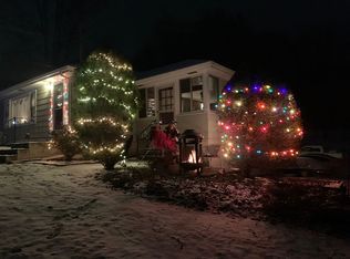 592 Savage St, Southington, CT 06489