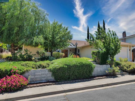 4311 Oakdale Pl, Pittsburg, CA 94565