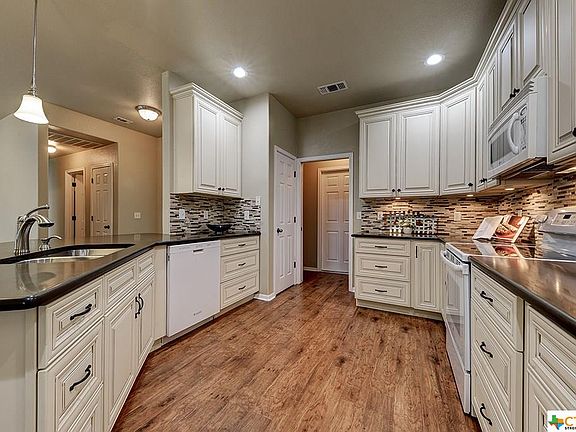 4th image of 1655 Sunfire Cir