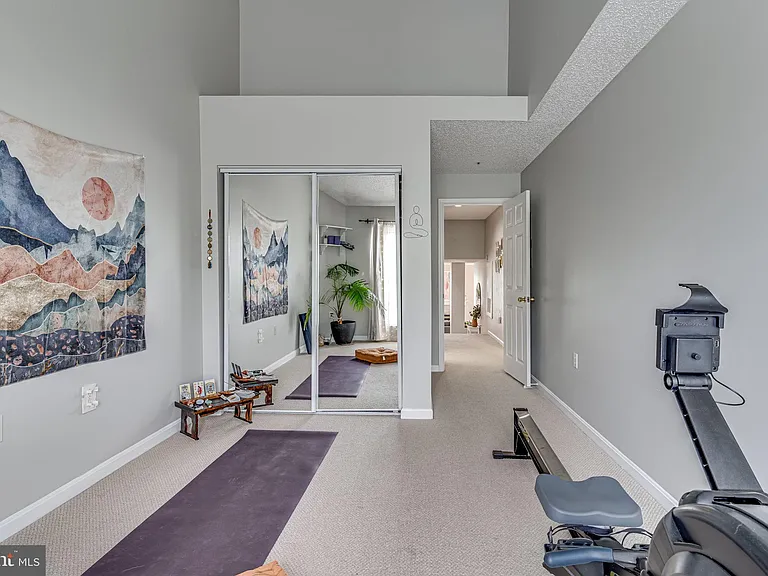 273 S Pickett St #401 — Photo 13