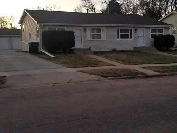 3211 S Elmwood Ave #1, Sioux Falls, SD 57105
