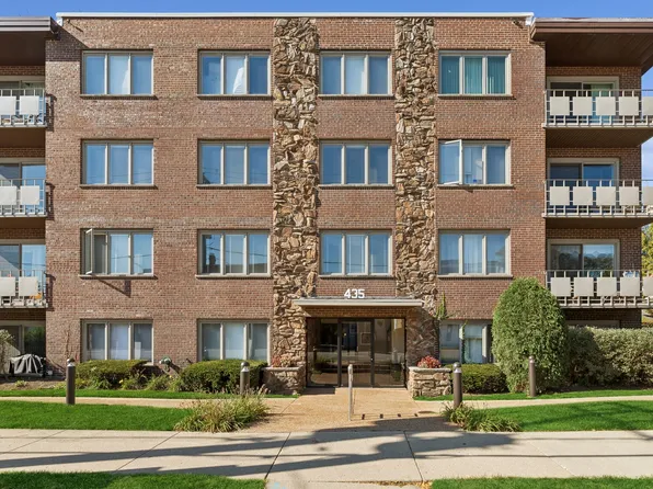 435 Ridge Rd APT 103, Wilmette, IL 60091