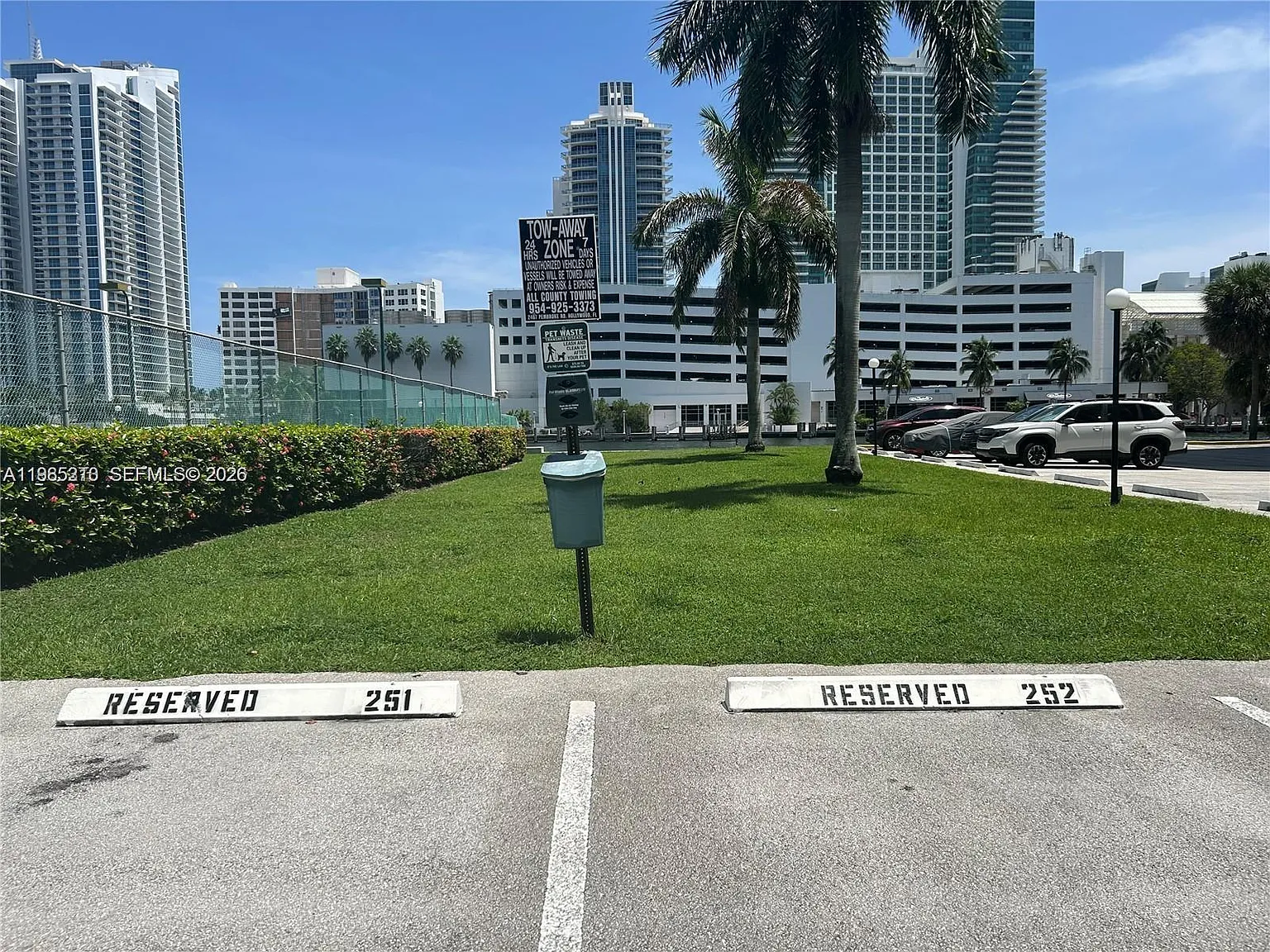 Towers Of Oceanview East — Photo 4
