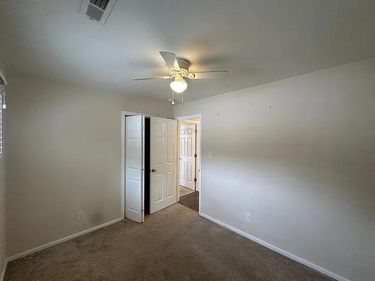 2141 Jeffrey Dr — Photo 14
