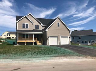 34 Curtis Commons Cir LOT 35, Milford, NH 03055