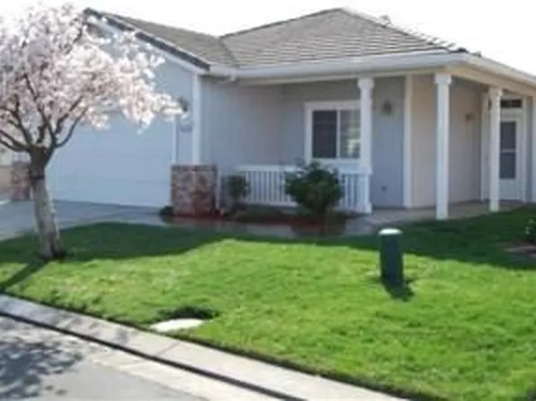 3313 Spring Crest Dr, Turlock, CA 95382