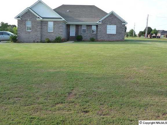 2nd image of 105 Dixieland Dr