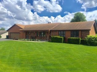 8426 Winnebago Ln, Byron, IL 61010