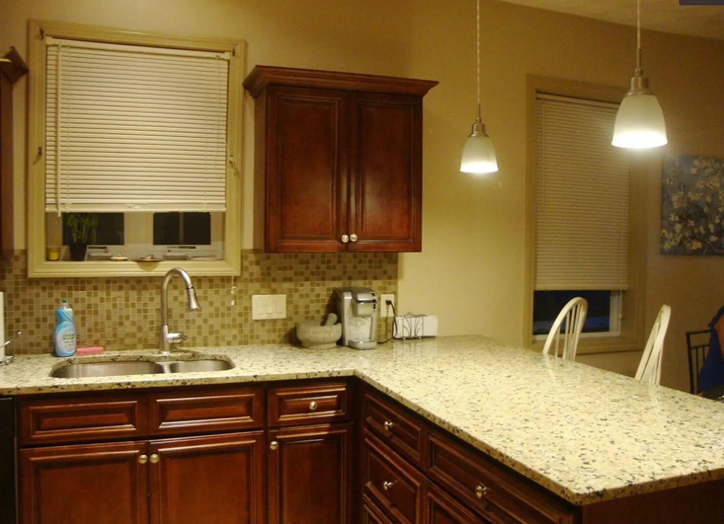 82 Sutton Street — Photo 2