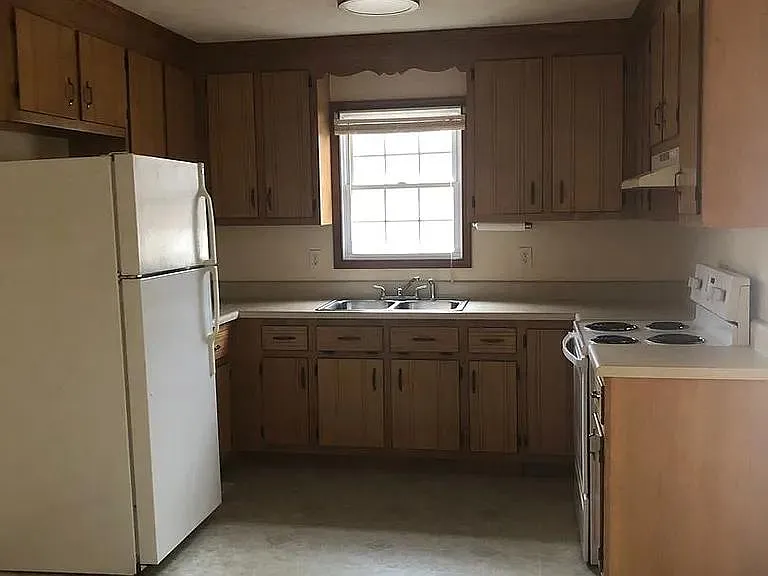 Unit Photo - 118 Lily Dr