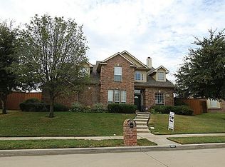 2004 Vista Dr, Lewisville, TX 75067
