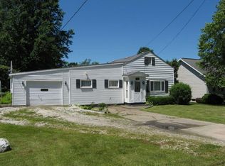 724 Nagle Rd, Erie, PA 16511