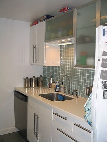 1st image of 103 Gainsborough St APT 305